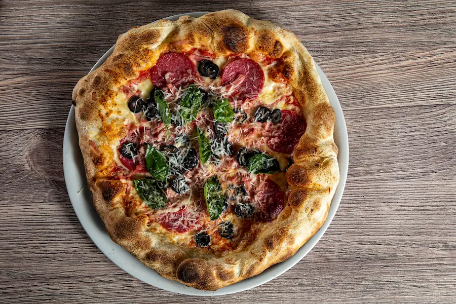 imagen de pizzas Maria vendida en mafariello pizze